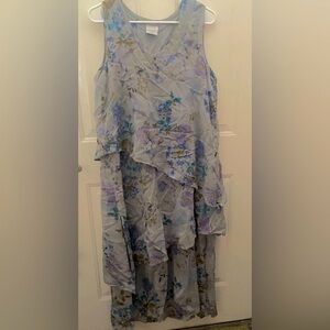 Color Me Cotton layered floral fairycore midi dress. Vneck and sleeveless. Large